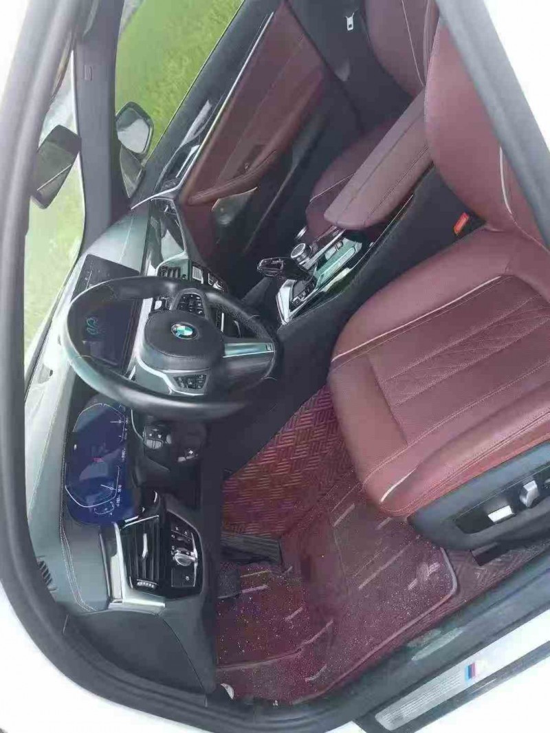 宁波22年宝马5系7