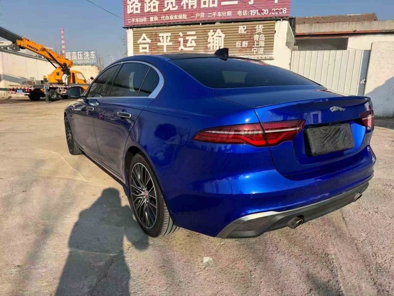 济宁21年捷豹XE3