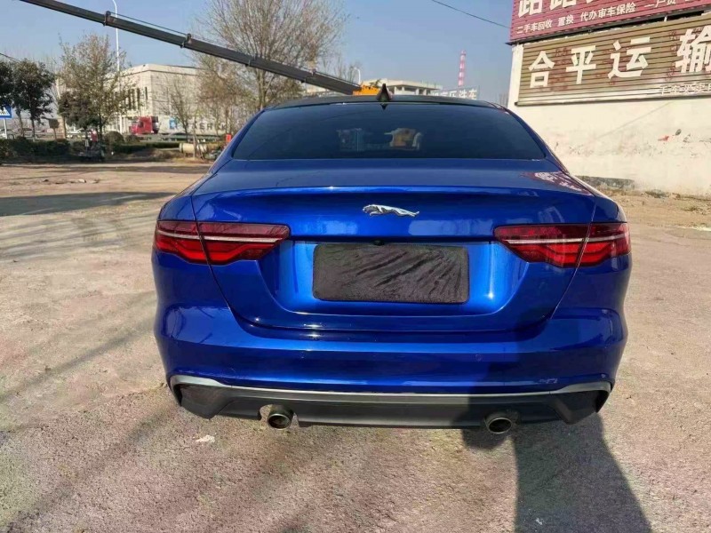 济宁21年捷豹XE4