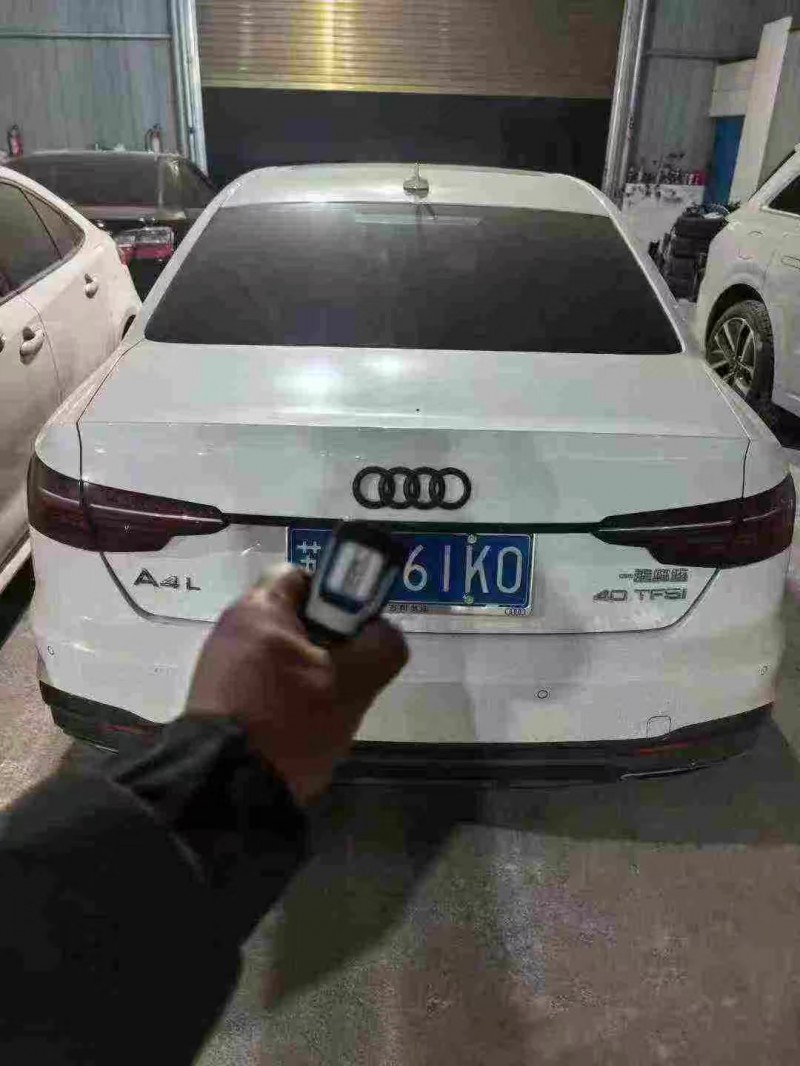 长沙23年奥迪A4L7