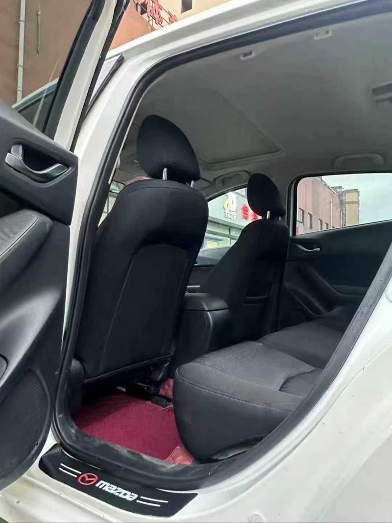 安顺15年马自达昂克赛拉4