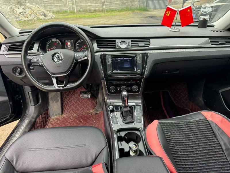 遵义17年大众帕萨特4