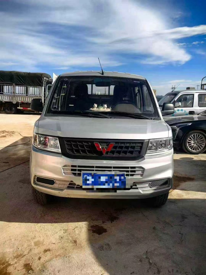 安顺24年五菱汽车新卡1