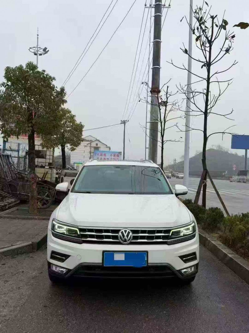 邵阳19年大众途观1