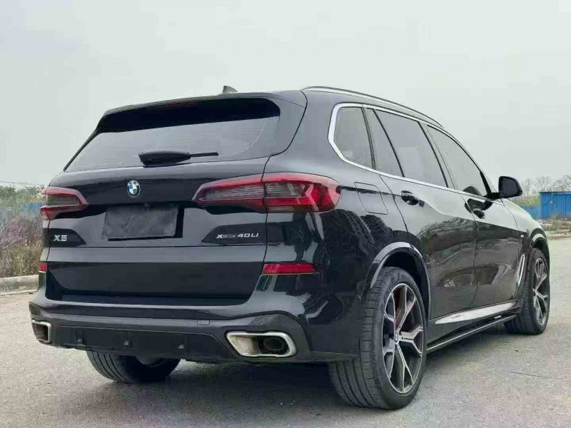 钦州22年宝马X57