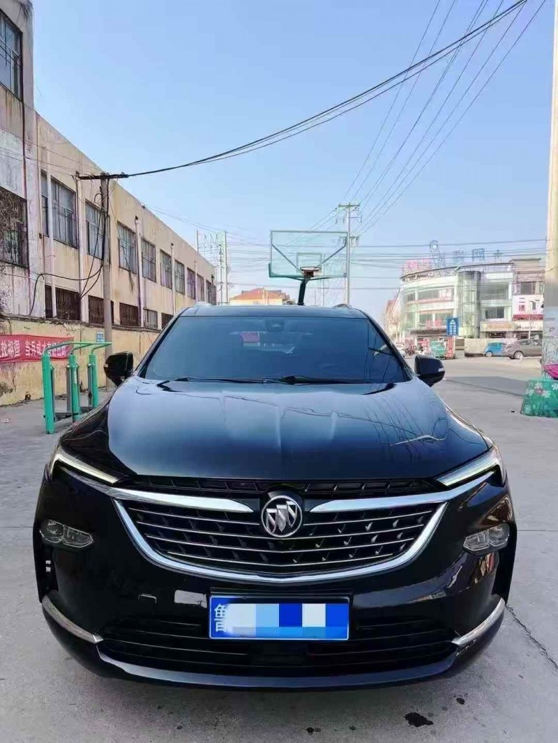 济宁21年别克昂科旗1