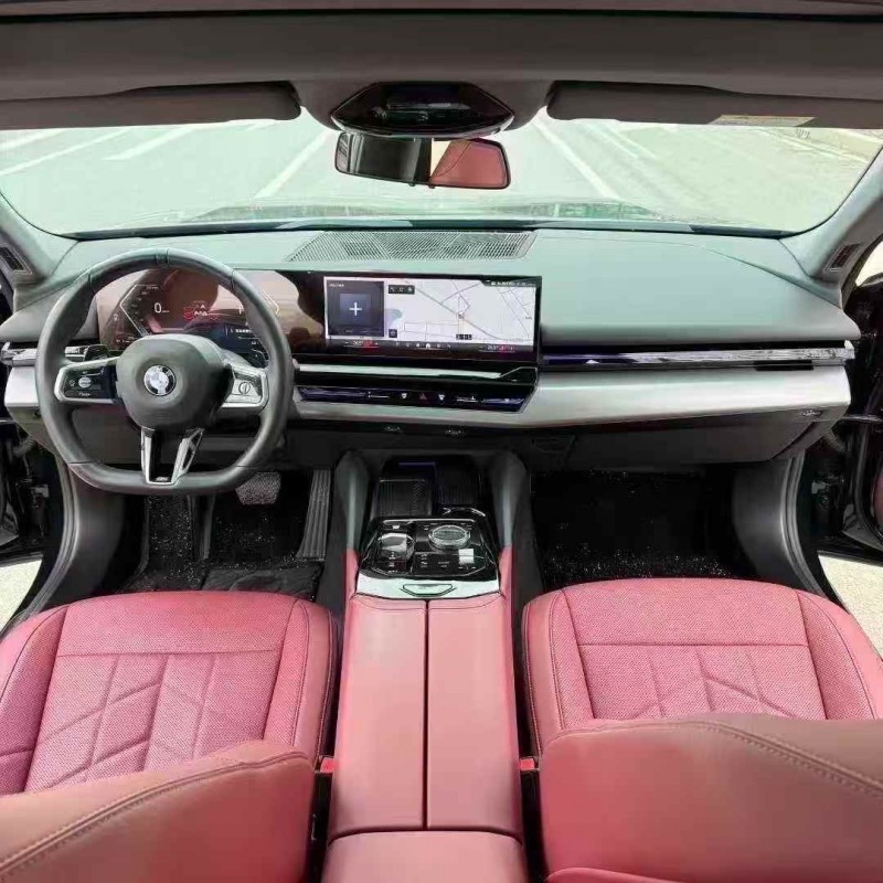 济宁24年宝马5系5