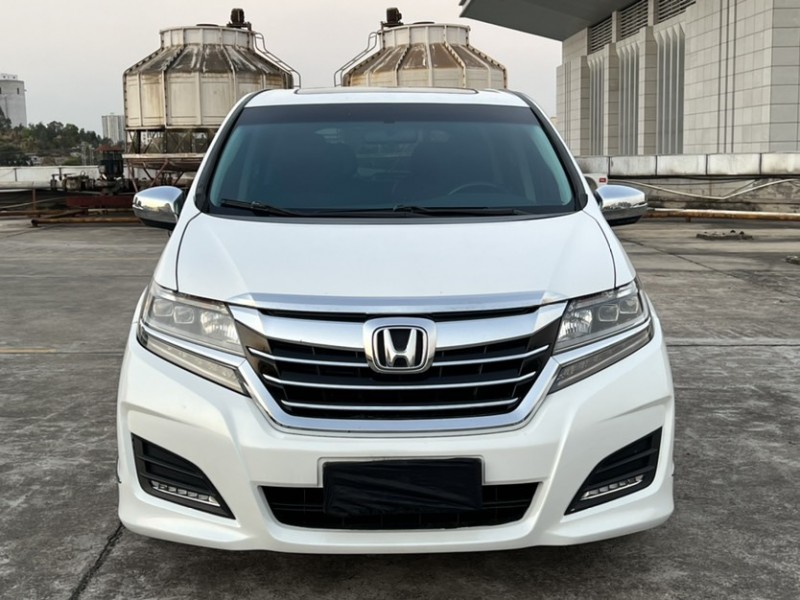 广州16年本田艾力绅1