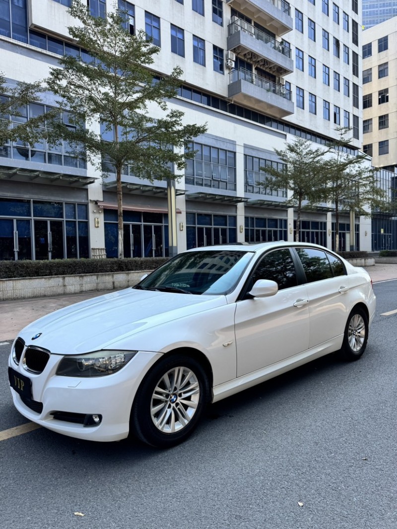 中山11年宝马3系4