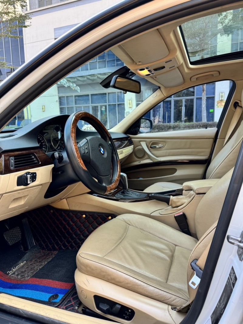 中山11年宝马3系5