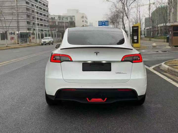 黄石23年特斯拉MODEL Y6