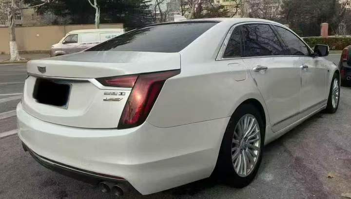 东营21年凯迪拉克CT65