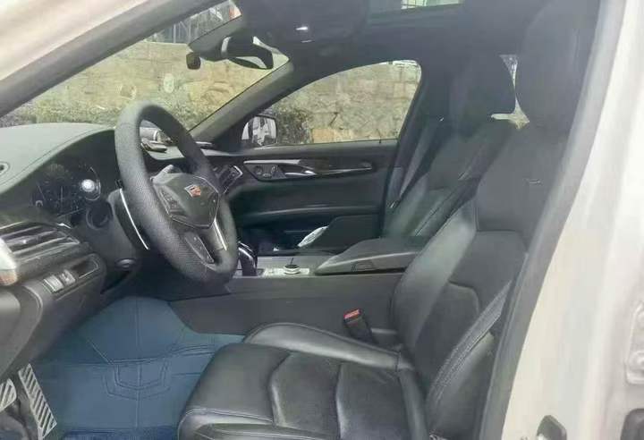 东营21年凯迪拉克CT67