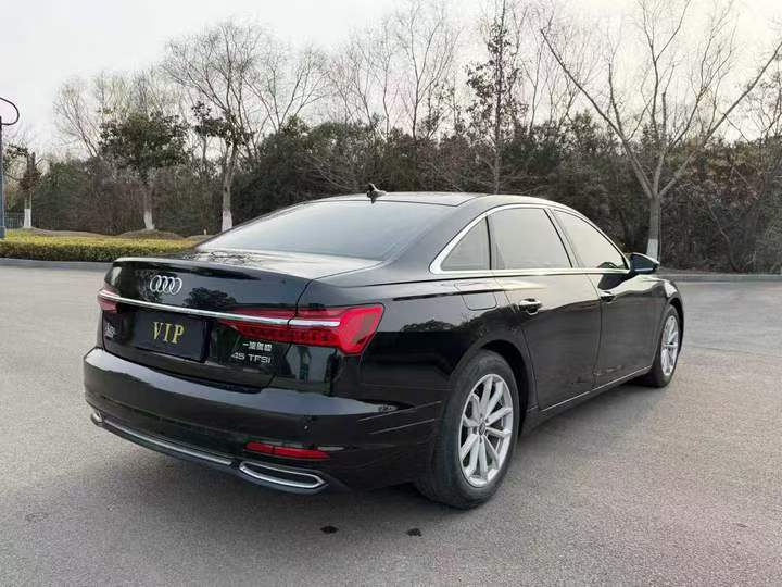 苏州19年奥迪A6L4