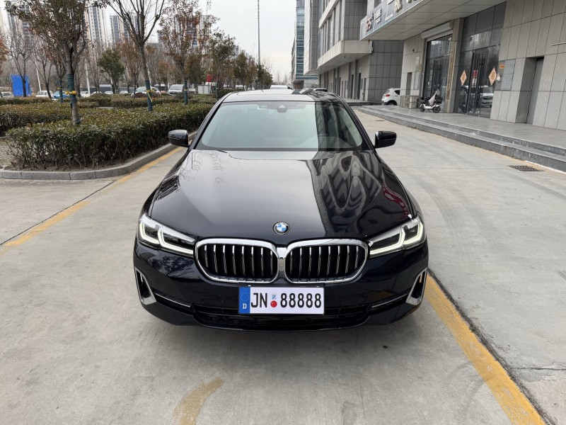 青岛23年宝马5系1