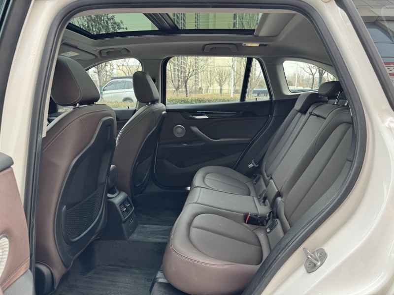 济南22年宝马X18