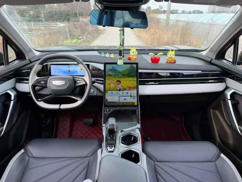 绍兴23年吉利博越2