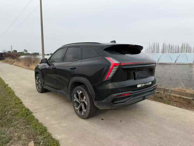 绍兴23年吉利博越6