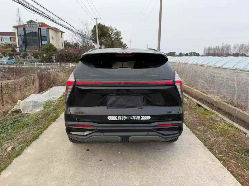 绍兴23年吉利博越8