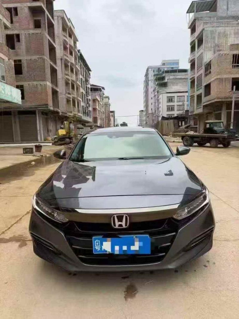 景德镇20年本田雅阁1