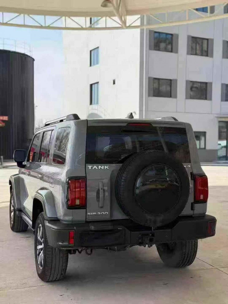 武威23年长城汽车坦克8