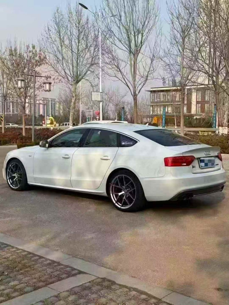 菏泽17年奥迪S58