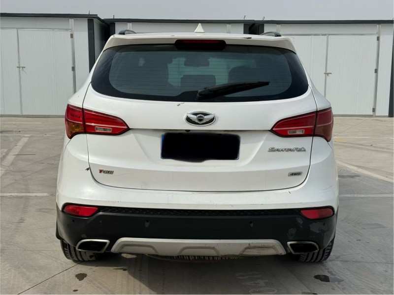 新乡13年现代新胜达9