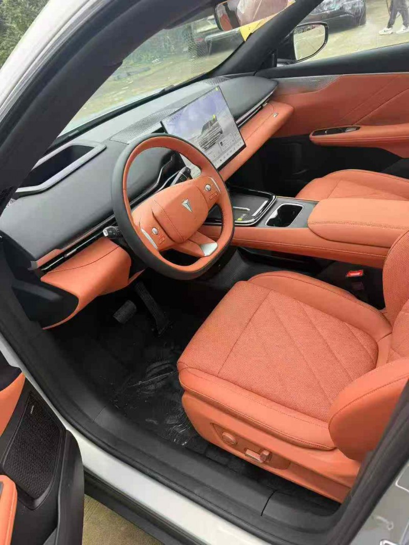 乐山25年长安汽车深蓝3