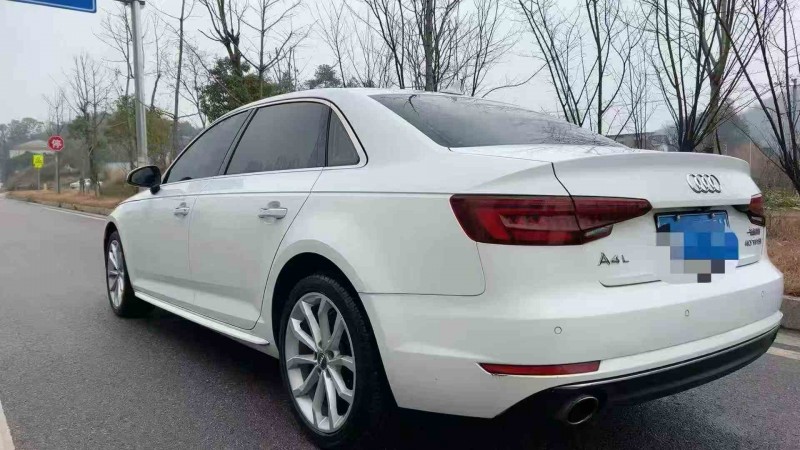 衡阳18年奥迪A4L6
