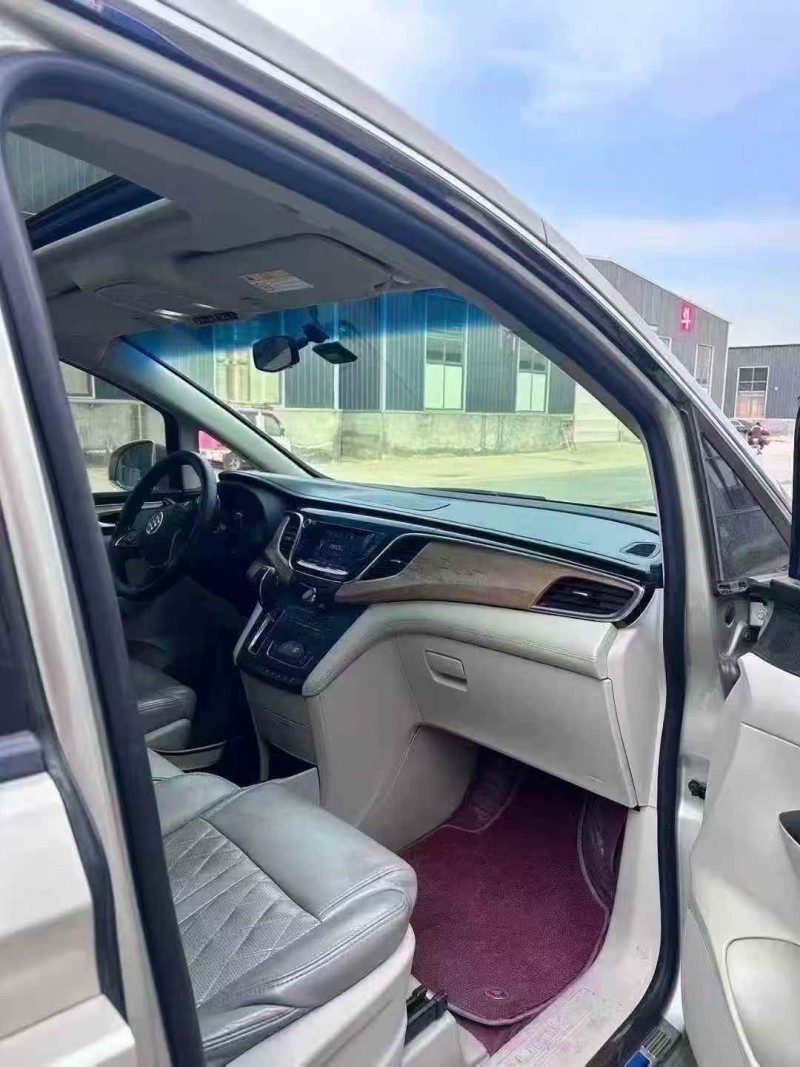 枣庄18年别克GL84