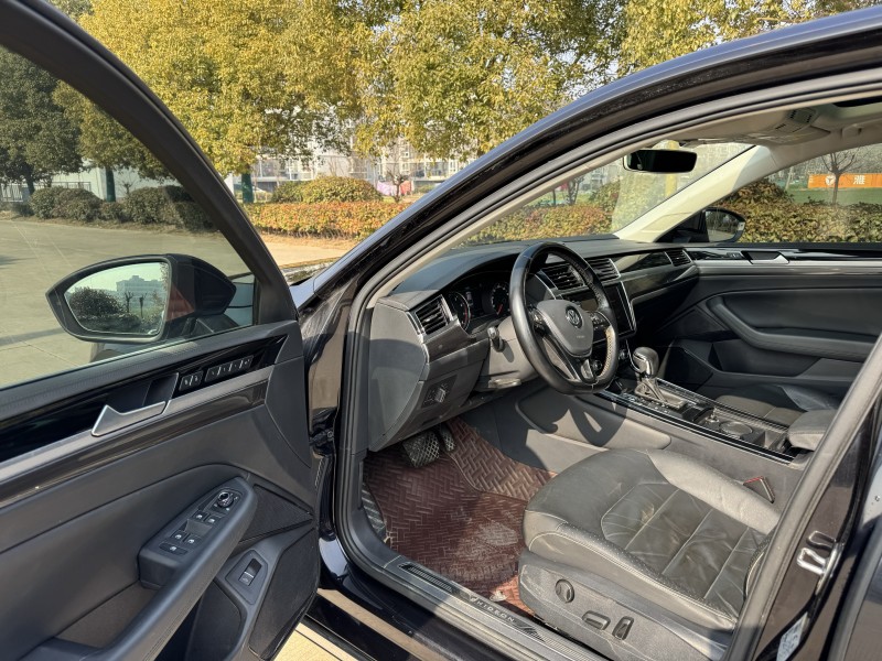 盐城19年大众辉昂6