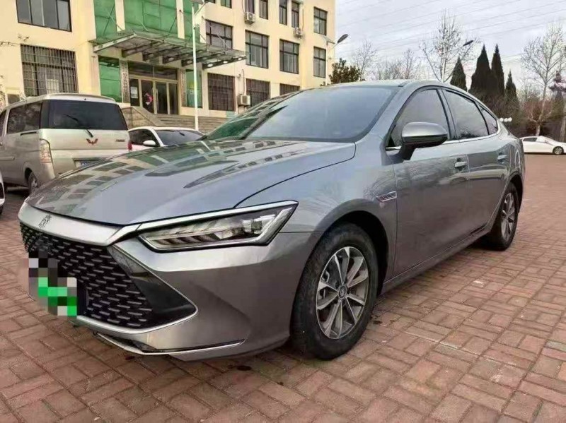 东营23年比亚迪秦2