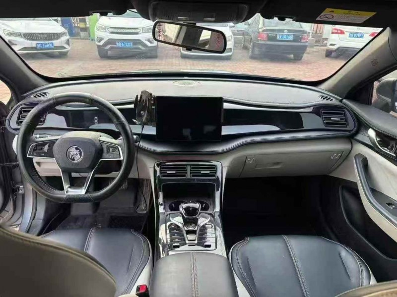 东营23年比亚迪秦5