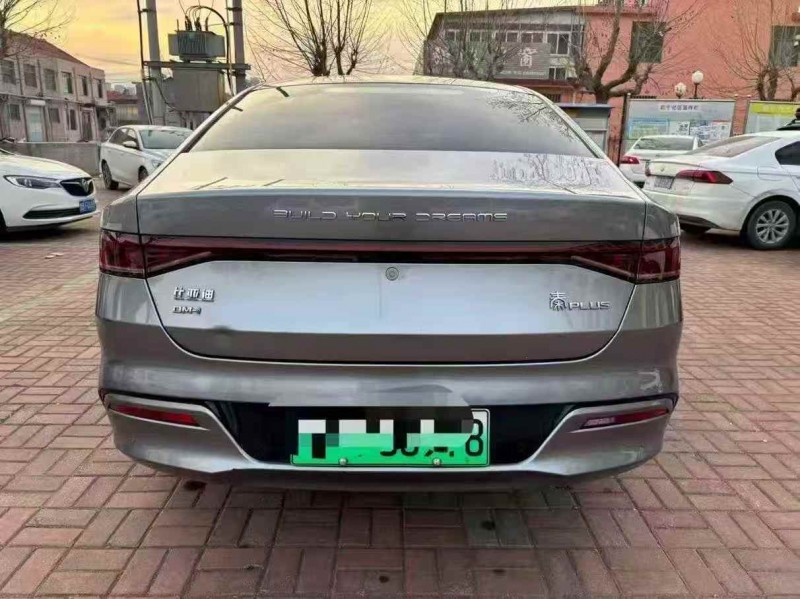 东营23年比亚迪秦9