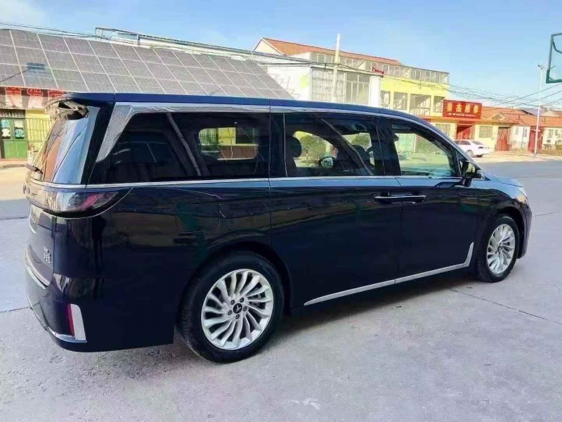 枣庄26年岚图汽车梦想家7