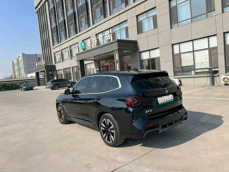 沧州24年宝马IX2