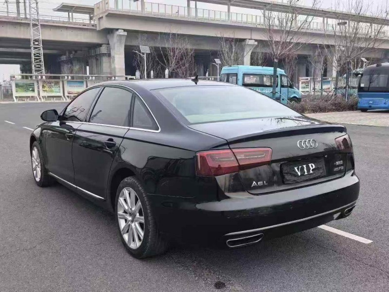 天津15年奥迪A6L8
