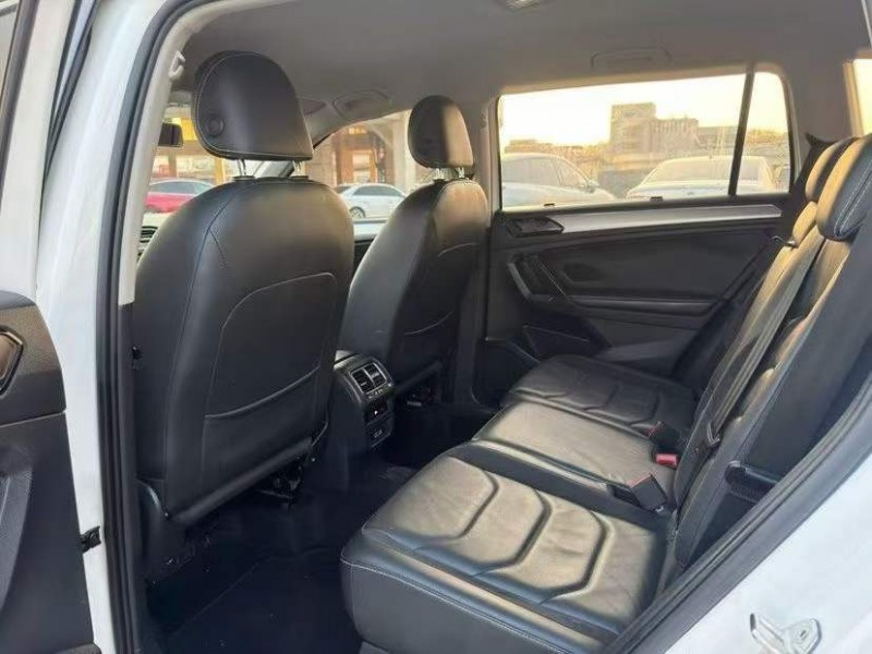 广州17年大众途观6