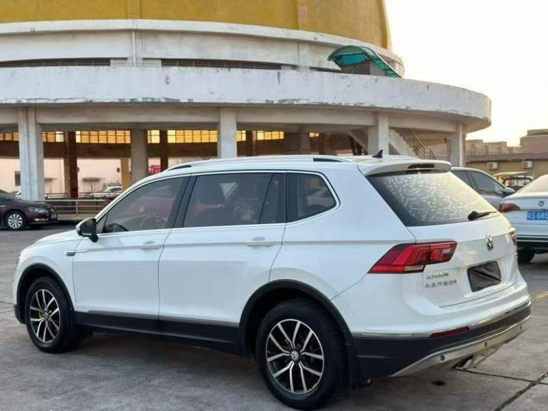 广州17年大众途观7