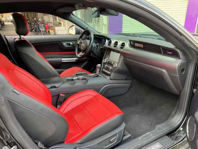 广州19年福特野马5