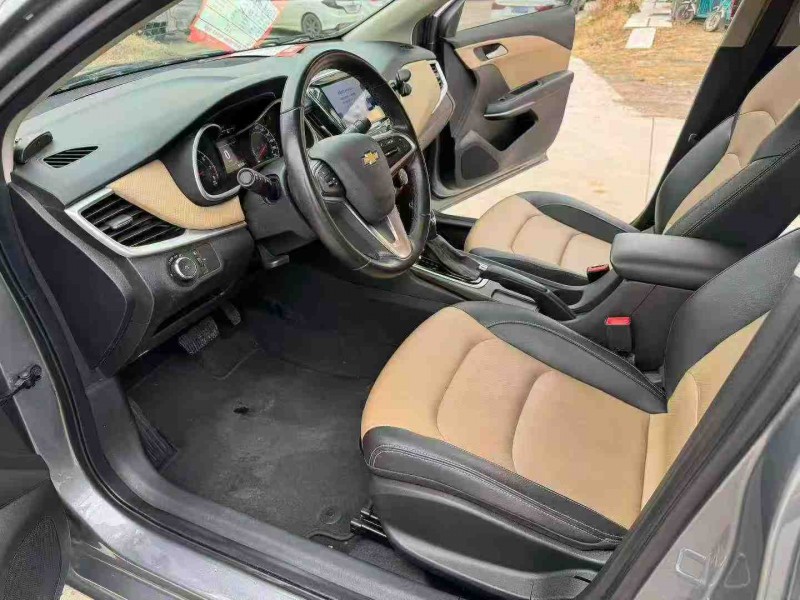 徐州21年雪佛兰科鲁泽3