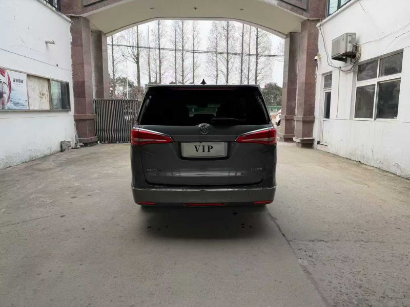 徐州18年别克GL89