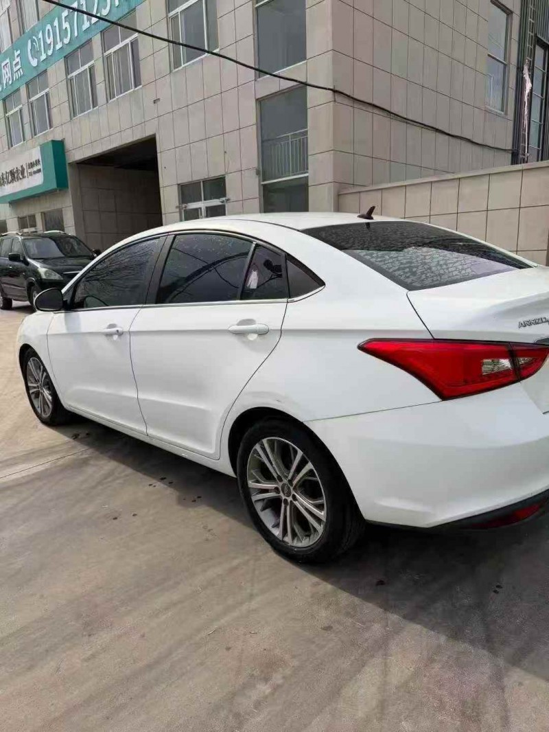 潍坊17年奇瑞艾瑞泽9