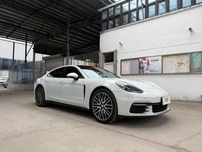 徐州19年保时捷帕拉梅拉3