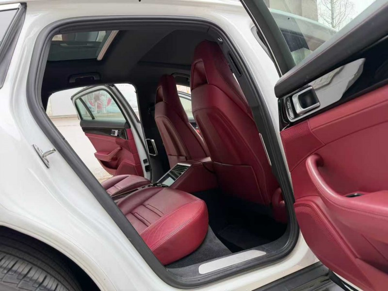 徐州19年保时捷帕拉梅拉7