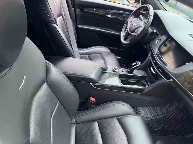 南宁21年凯迪拉克CT64