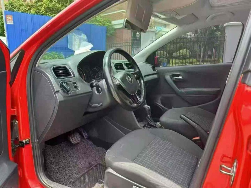 南宁17年大众polo4