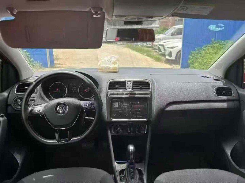 南宁17年大众polo5