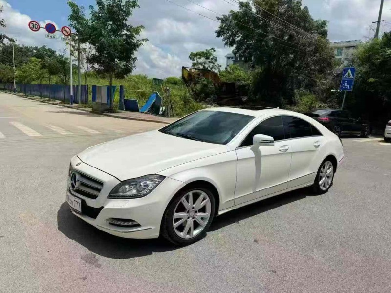 南宁13年奔驰CLS2