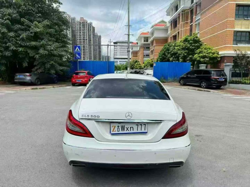 南宁13年奔驰CLS9